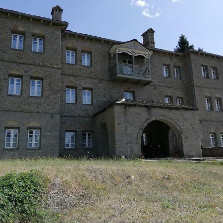 Hotel Petrotechno Tsepelovo Exterior foto